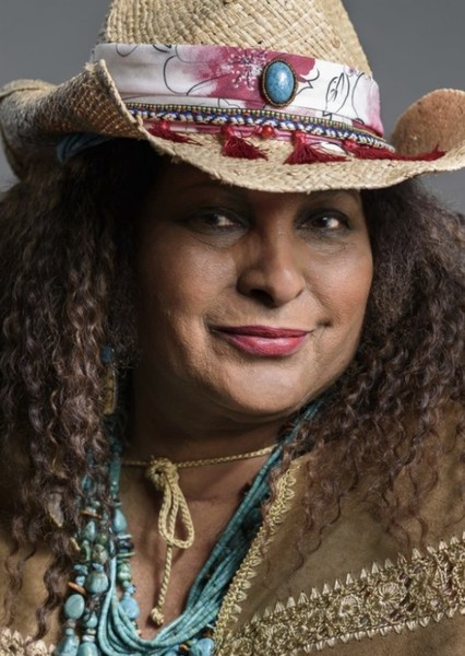 Pam Grier photo