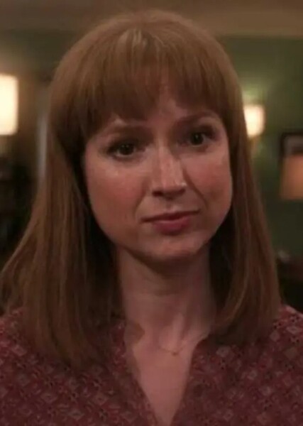 Pam McKenzie (Home Sweet Home Alone)