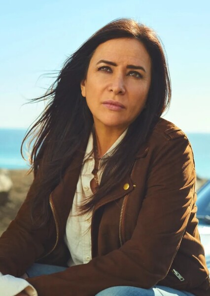 Pamela Adlon photo