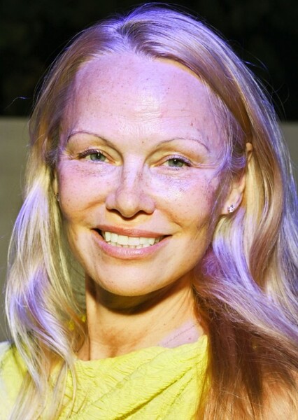 Pamela Anderson photo