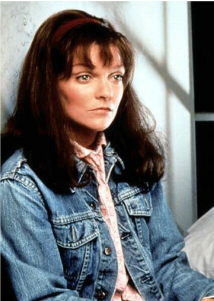 Pamela Reed