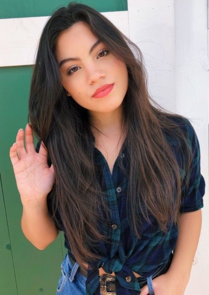 Paola Andino photo