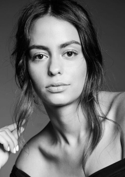 Paola Fernández photo