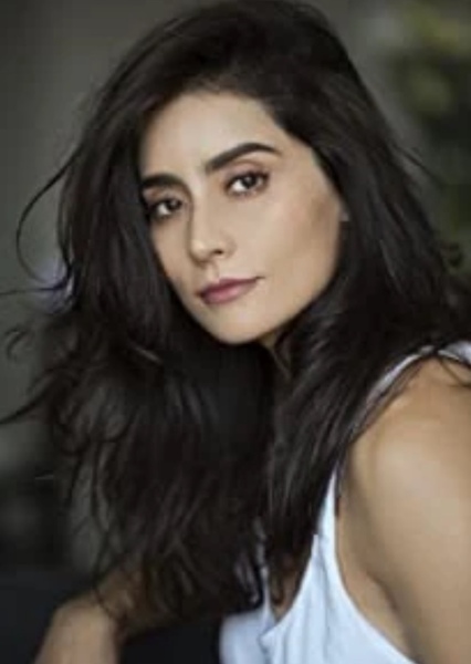 Paola Nuñez photo