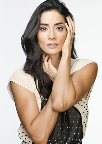 Paola Núñez photo