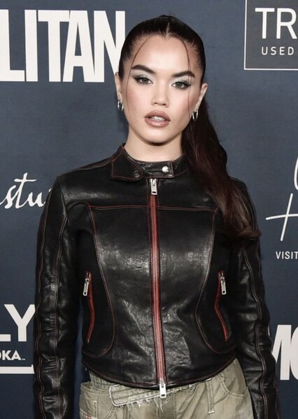 Paris Berelc photo