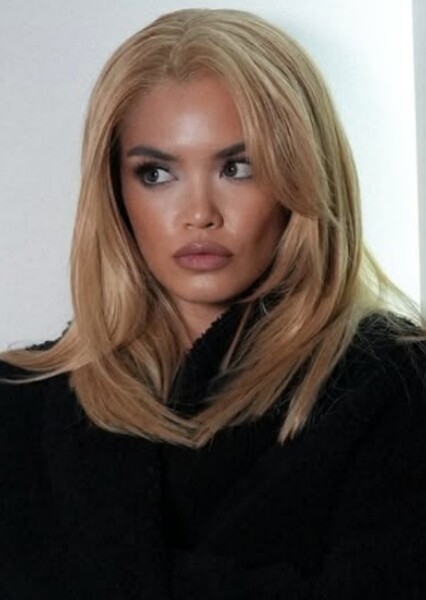 Paris Berelc photo