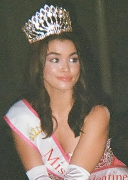 Paris Berelc photo