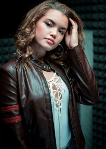 Paris Berelc photo