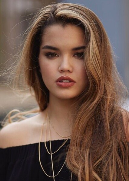 Paris Berelc photo