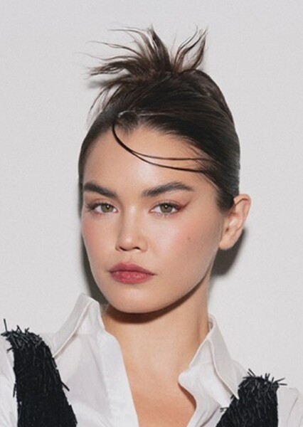 Paris Berelc photo