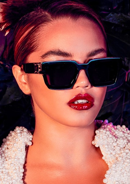 Paris Berelc photo