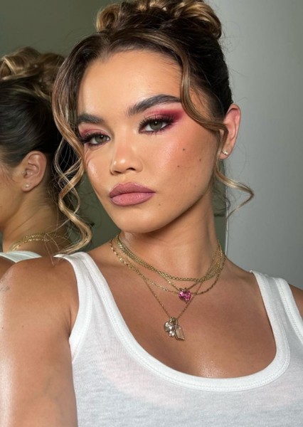 Paris Berelc photo