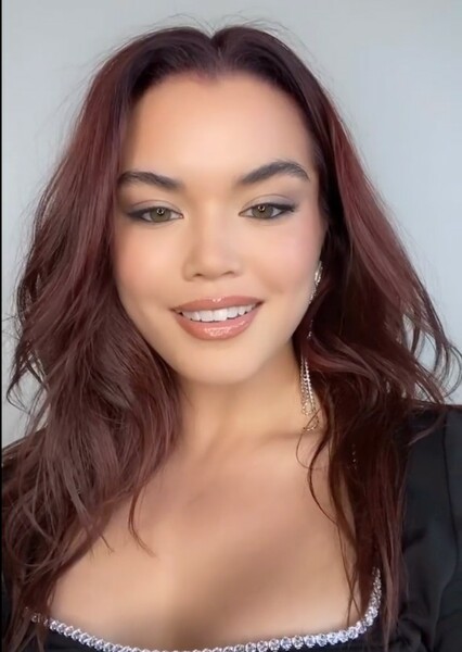 Paris Berelc photo