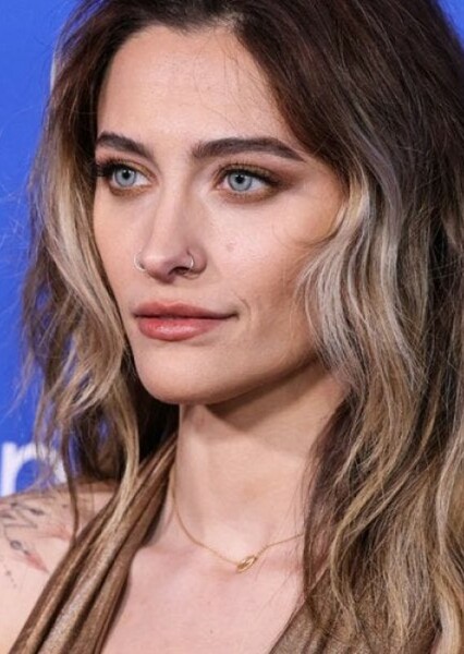 Paris Jackson photo