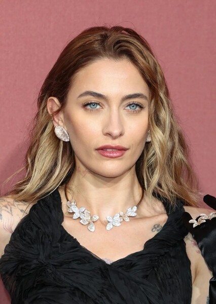 Paris Jackson photo