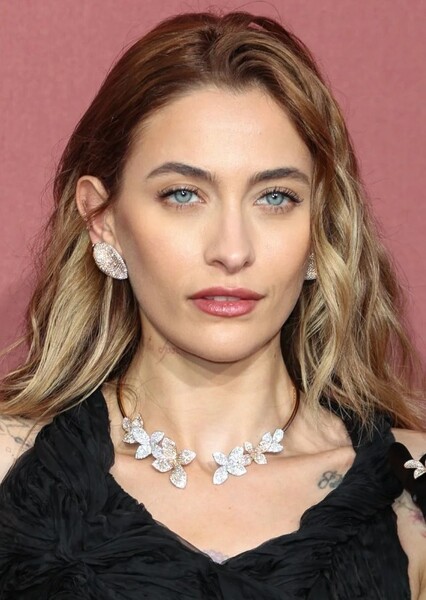 Paris Jackson photo