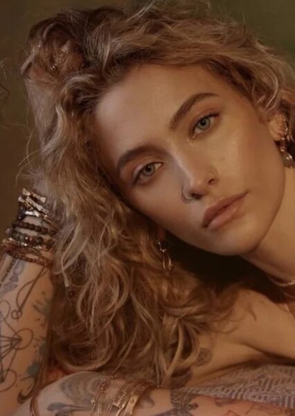 Paris Jackson photo
