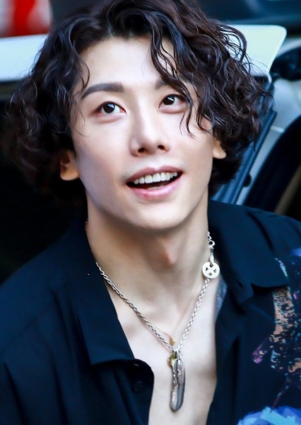 Park Hyo-shin photo