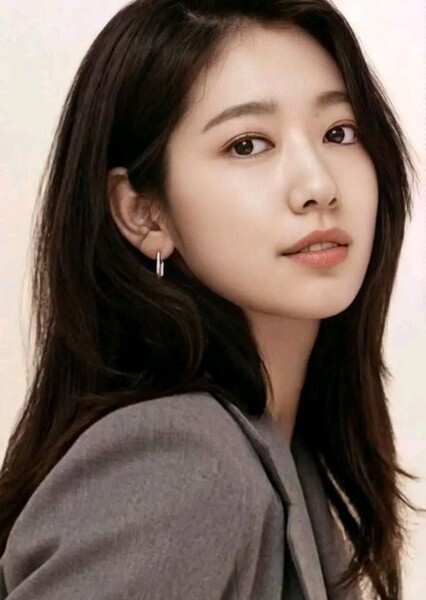 Park Shin-hye photo
