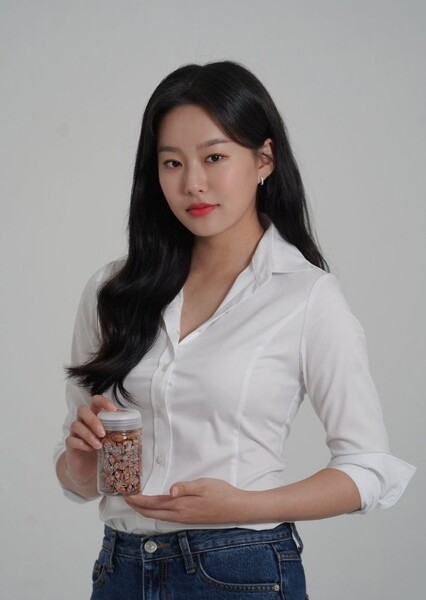 Park Yoo-na photo