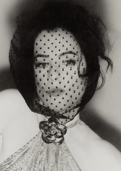 Parker Posey photo