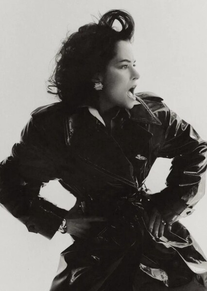 Parker Posey photo
