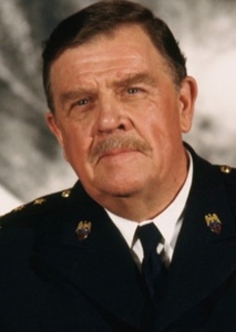 Pat Hingle