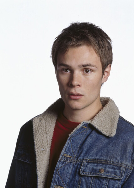 Patrick Flueger photo
