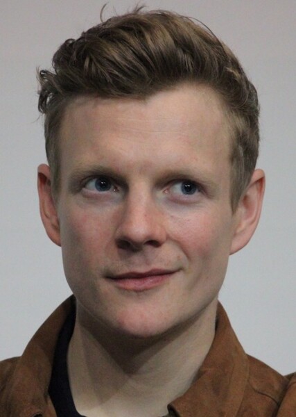 Patrick Gibson photo