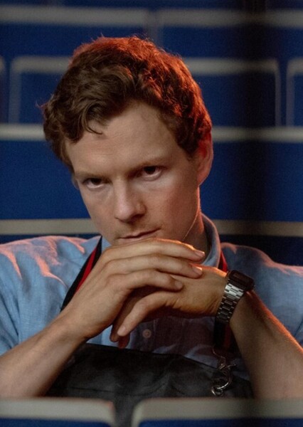 Patrick Gibson photo