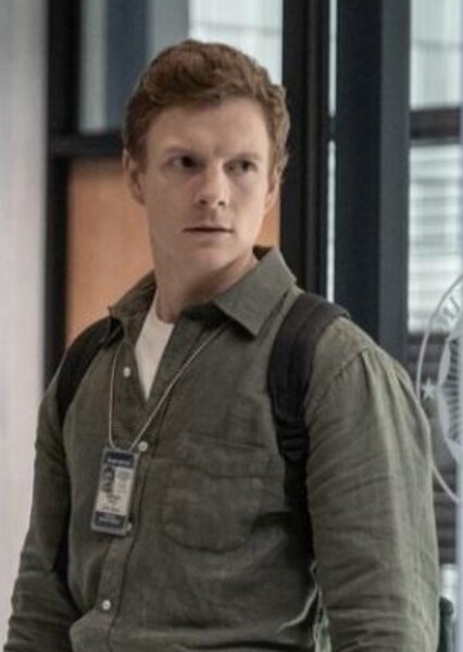 Patrick Gibson photo