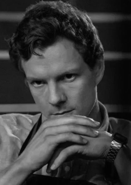 Patrick Gibson photo