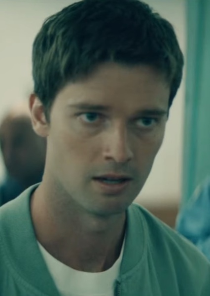 Patrick Schwarzenegger photo
