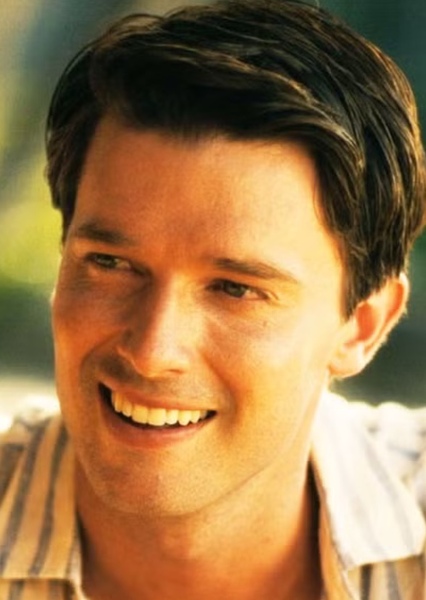 Patrick Schwarzenegger photo