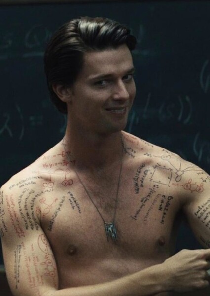 Patrick Schwarzenegger photo