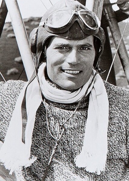 Patrick Wayne photo