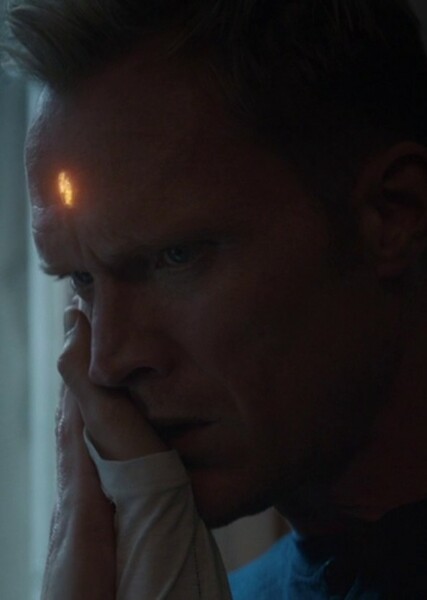 Paul Bettany photo