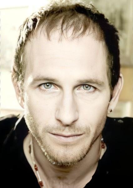 Paul Kaye photo