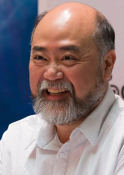 Paul Sun-Hyung Lee photo