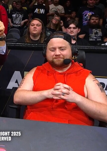 Paul Walter Hauser photo