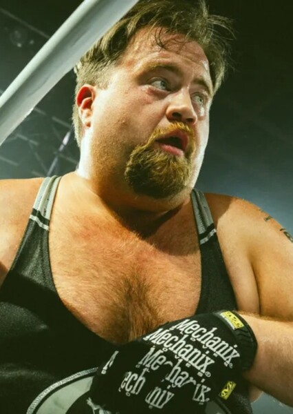 Paul Walter Hauser photo