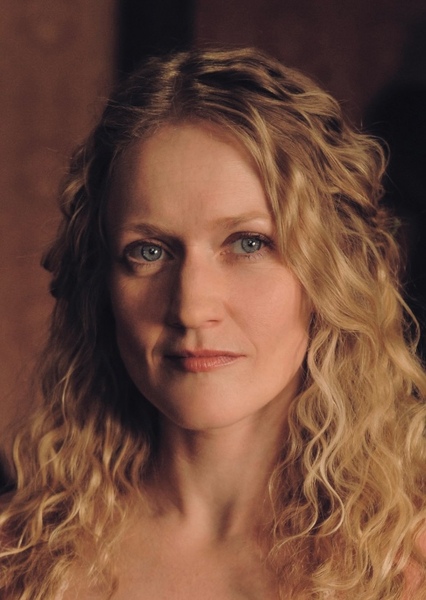 Paula Malcomson photo