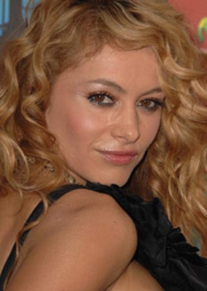 Paulina Rubio photo