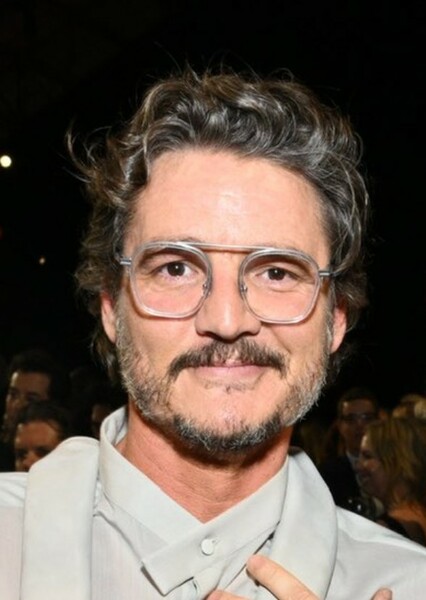 Pedro Pascal photo