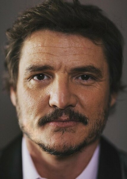 Pedro Pascal photo