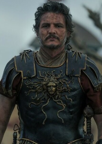 Pedro Pascal photo