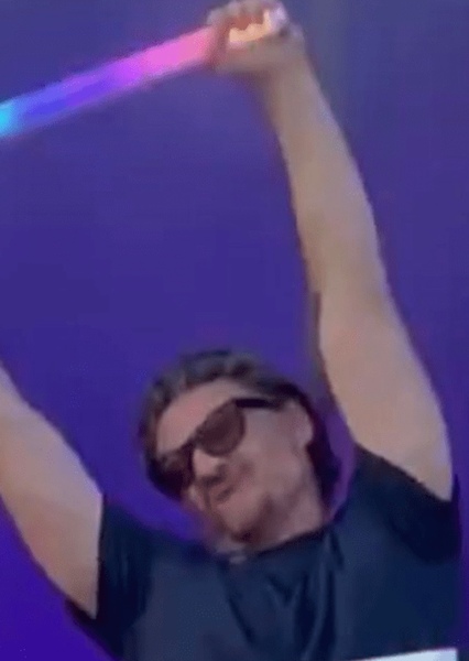 Pedro Pascal photo