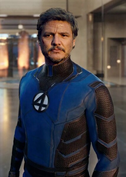 Pedro Pascal photo