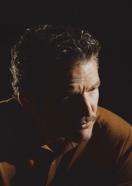 Pedro Pascal photo